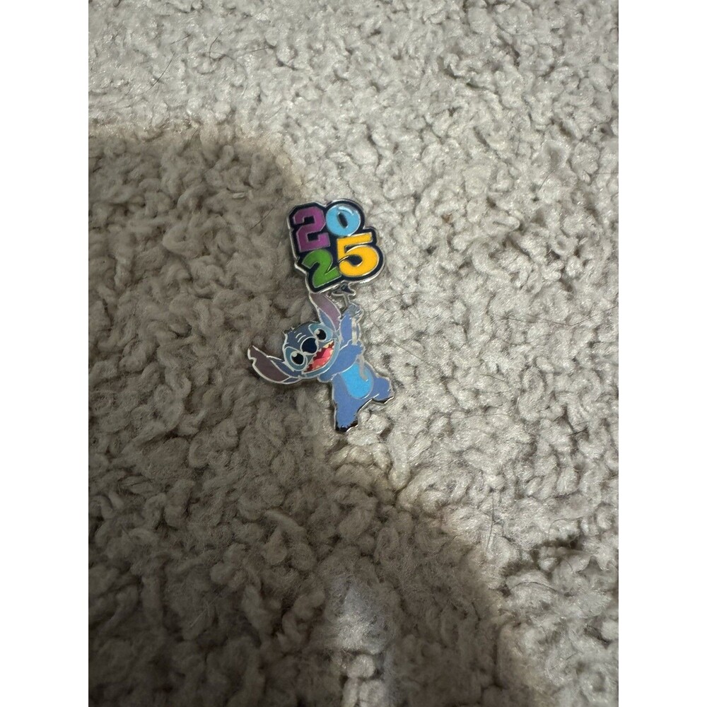 Disney Parks Trading Pins Pin Stitch Dated 2025 Booster Lilo World Land